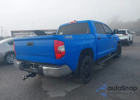 2020 Toyota Tundra 2Wd Sr5 z USA, uszkodzony, nr VIN 5TFEY5F10LX261281